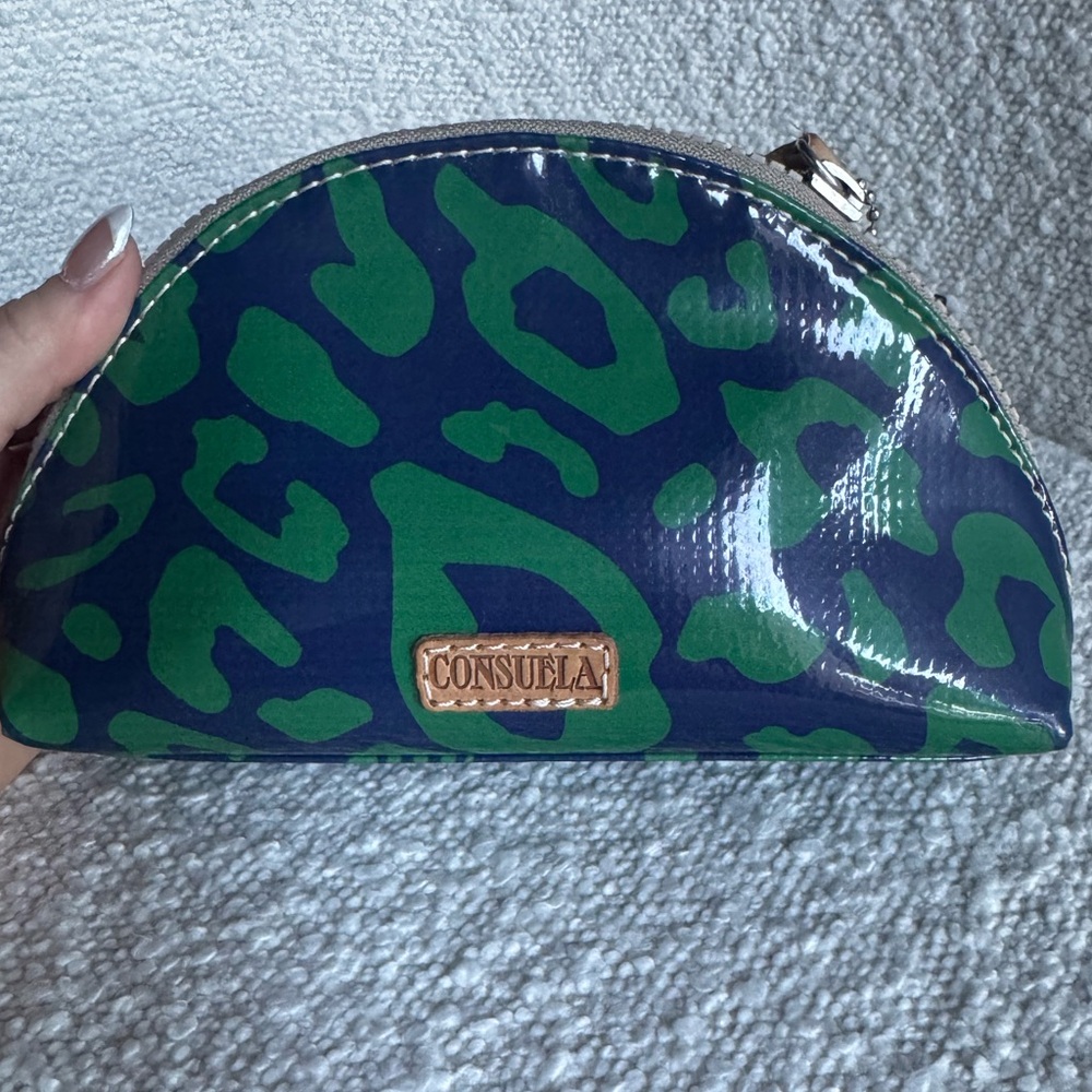 NWT Consuela Medium Cosmetic bag Wilma